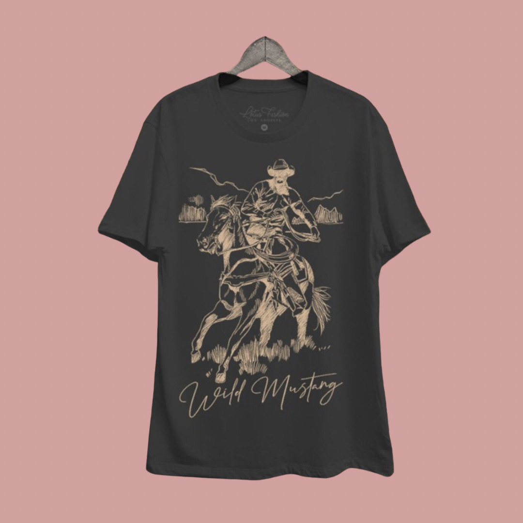 WILD MUSTANG GRAPHIC T-SHIRT