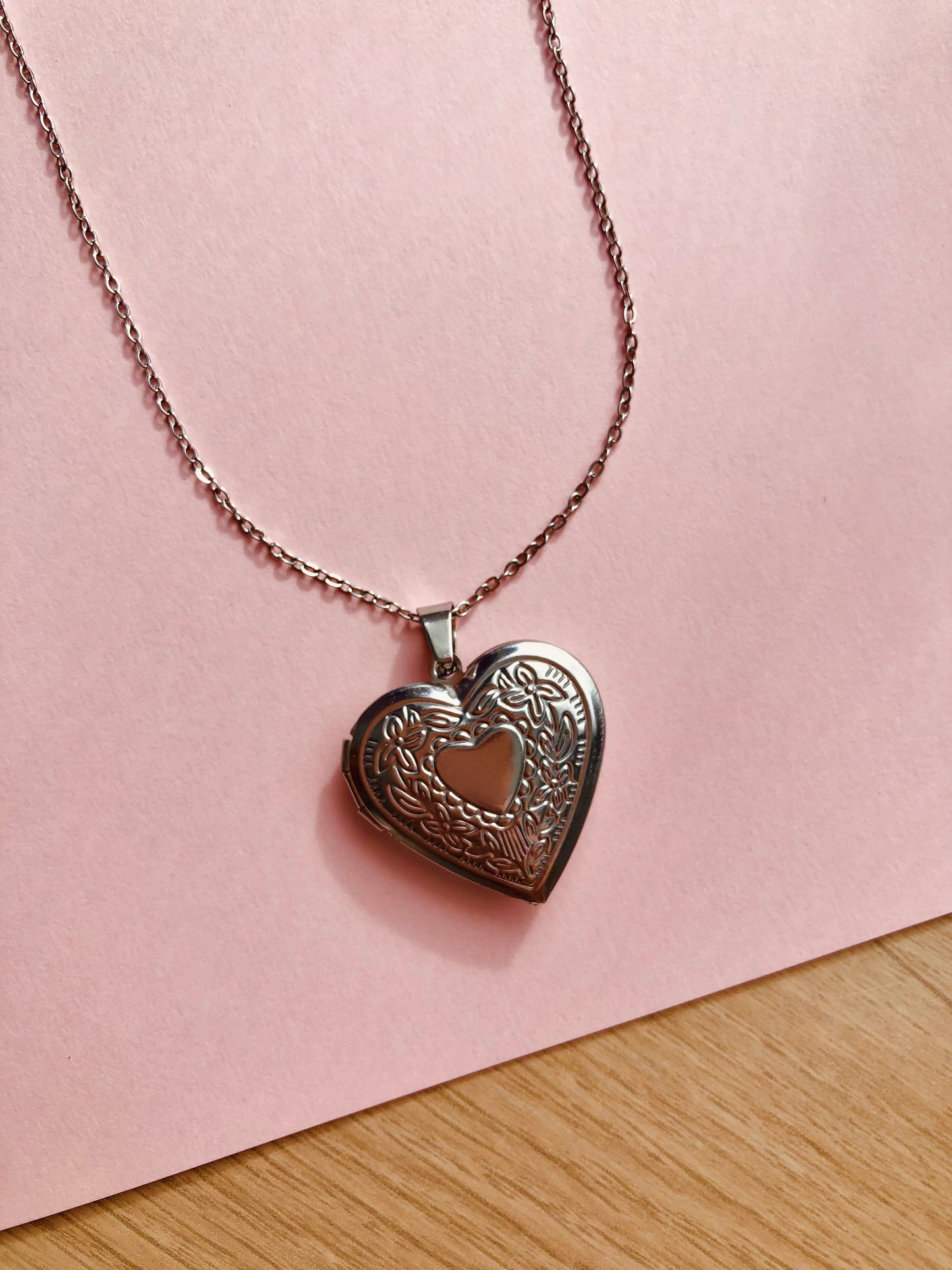 LOVE LOCKED PENDANT NECKLACE